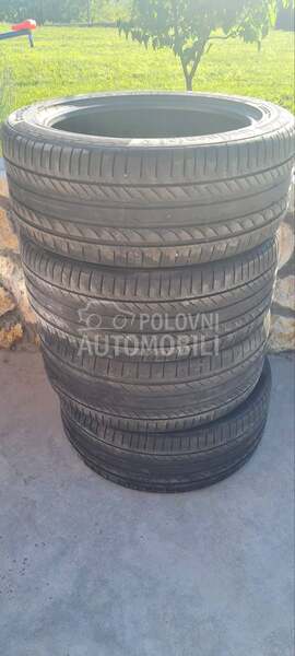 Continental 225/45 R19 Letnja