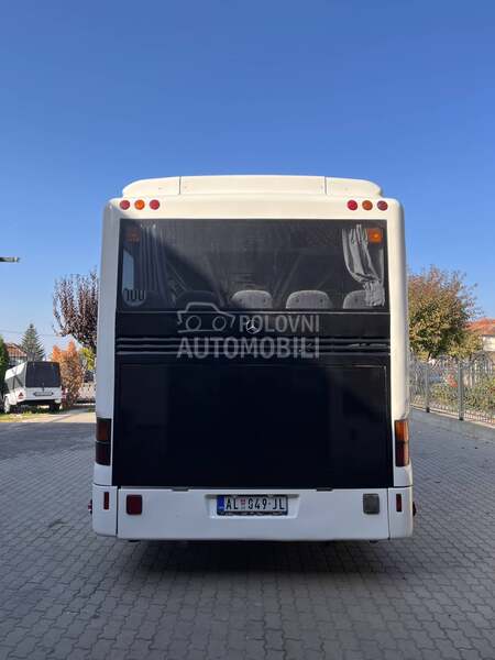 Mercedes Benz INTEGRO