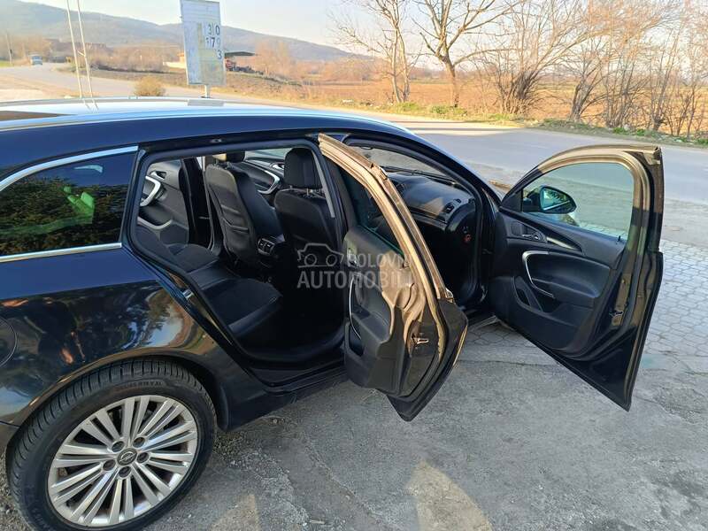 Opel Insignia 
