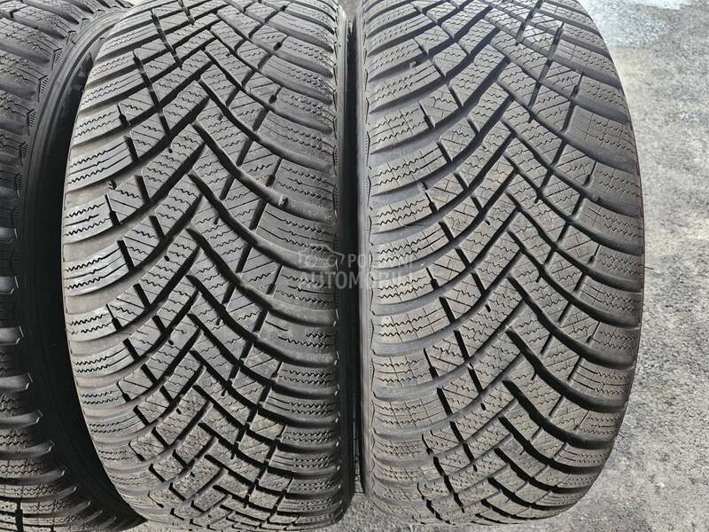 Hankook 195/45 R16 Zimska