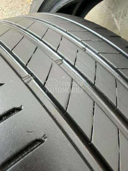 Bridgestone 225/40 R18 Letnja