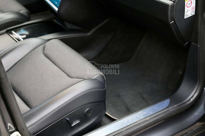 Tesla Model S 75d s