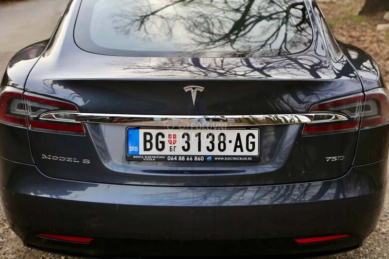 Tesla Model S 75d s