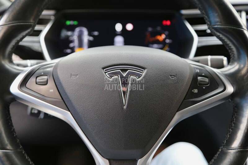 Tesla Model S 75d s