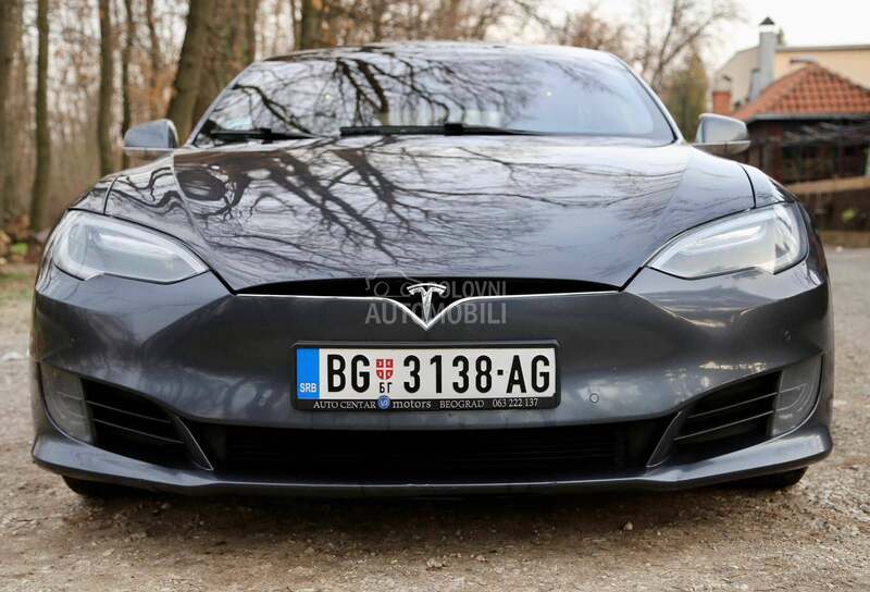 Tesla Model S 75d s