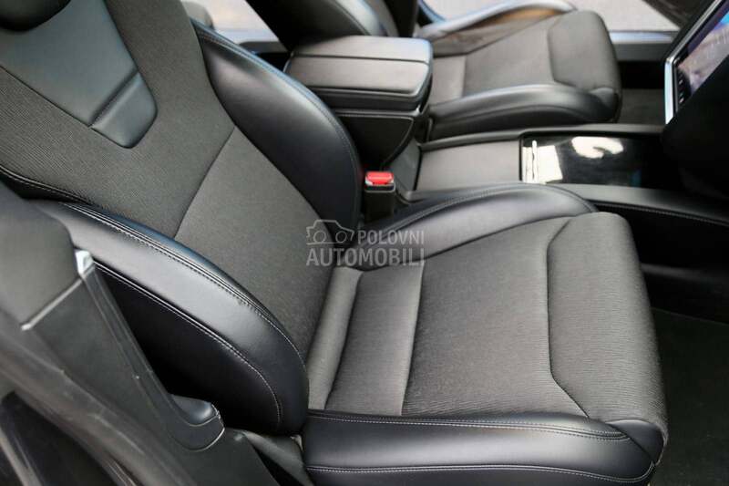 Tesla Model S 75d s