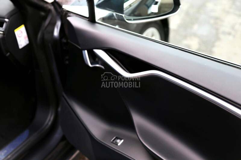 Tesla Model S 75d s