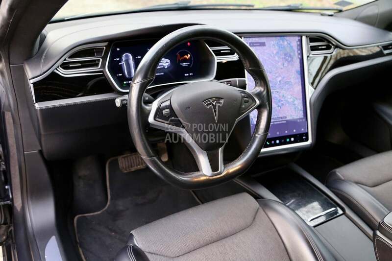 Tesla Model S 75d s