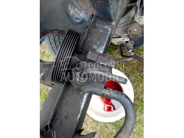 servo pumpa 1.9dci za Renault Laguna od 2001. do 2005. god.