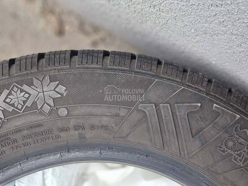 Viking 215/60 R16 Zimska