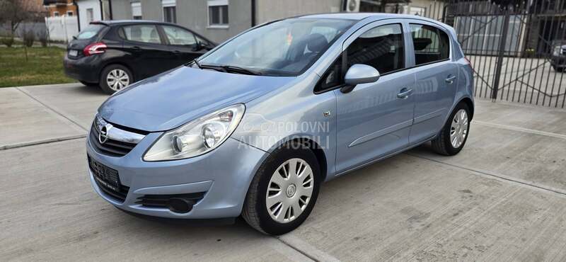 Opel Corsa D 1.4i