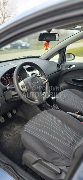 Opel Corsa D 1.4i