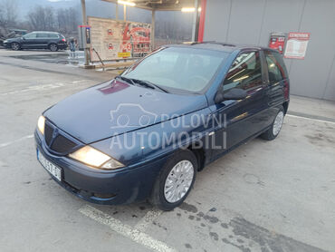 Lancia Ypsilon 