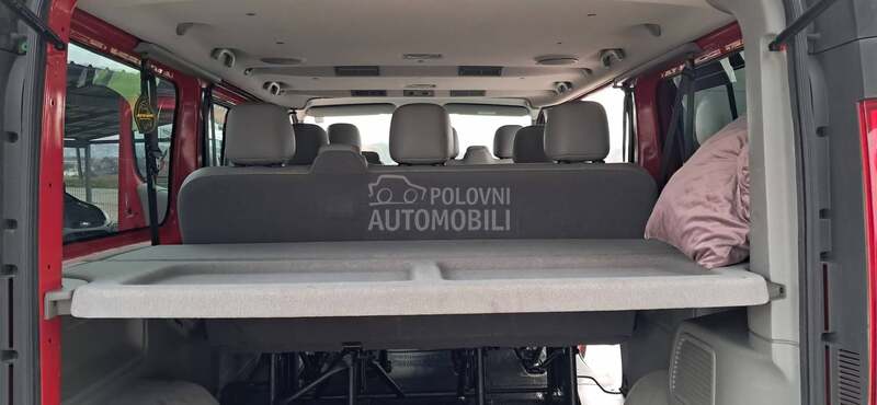 Renault Trafic 2.5 DCI 150