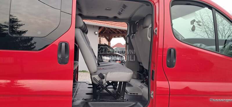 Renault Trafic 2.5 DCI 150