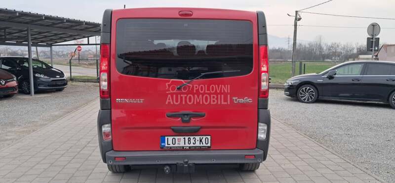 Renault Trafic 2.5 DCI 150