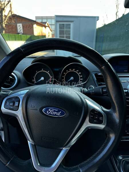 Ford Fiesta TITANIUM