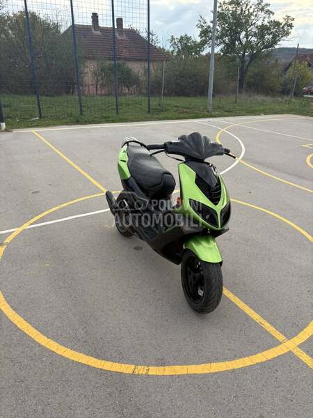 Peugeot Speedfight 2