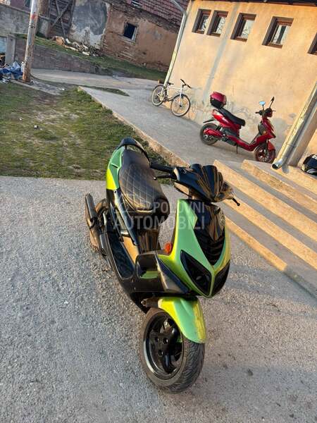 Peugeot Speedfight 2