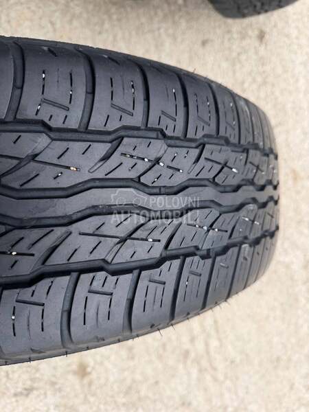 Bridgestone 225/65 R17 Letnja