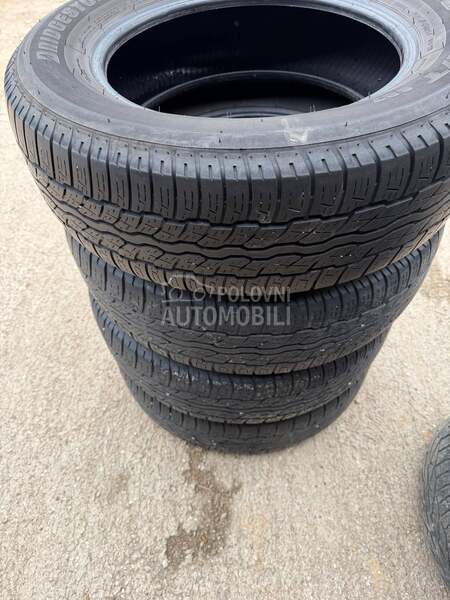 Bridgestone 225/65 R17 Letnja
