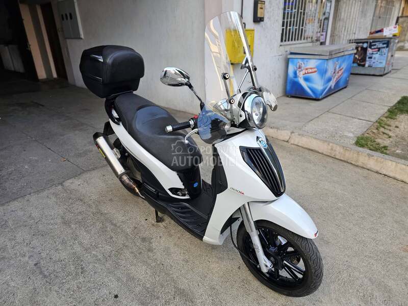 Piaggio Carnaby