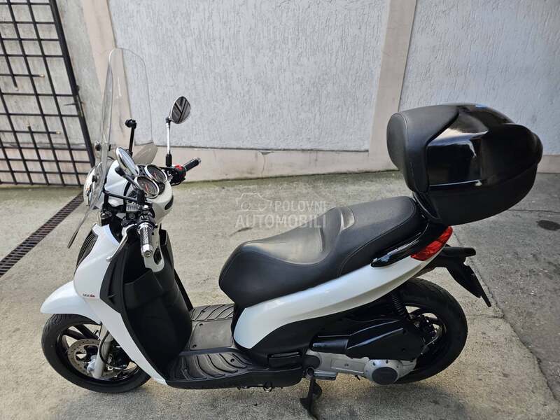 Piaggio Carnaby