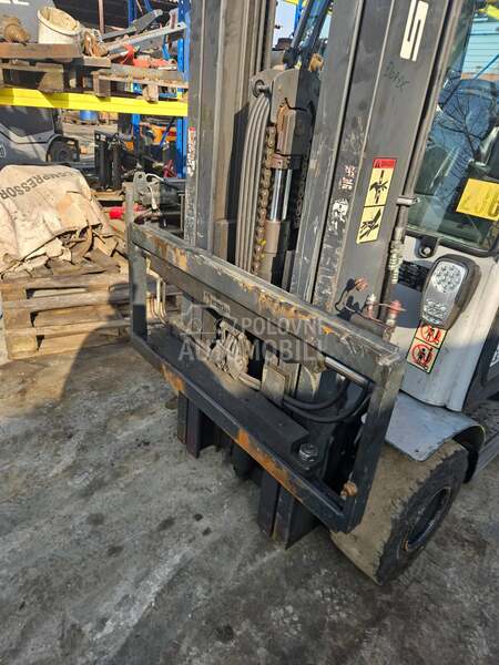 Still RX70 35T Triplex Uvoz