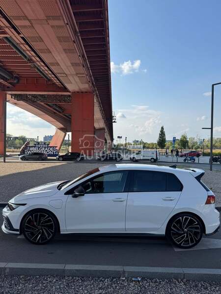 Volkswagen Golf 8 GTE
