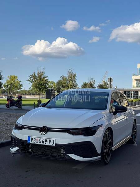 Volkswagen Golf 8 GTE