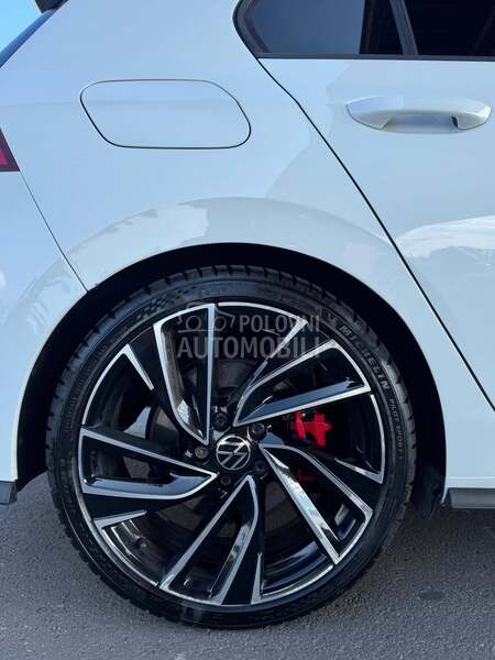 Volkswagen Golf 8 GTE