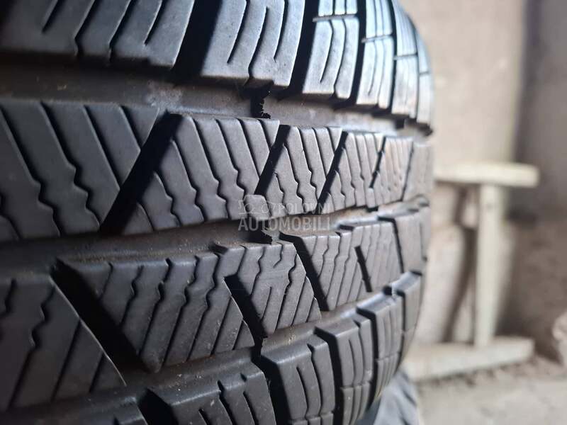 Michelin 215/70 R16 Sve sezone