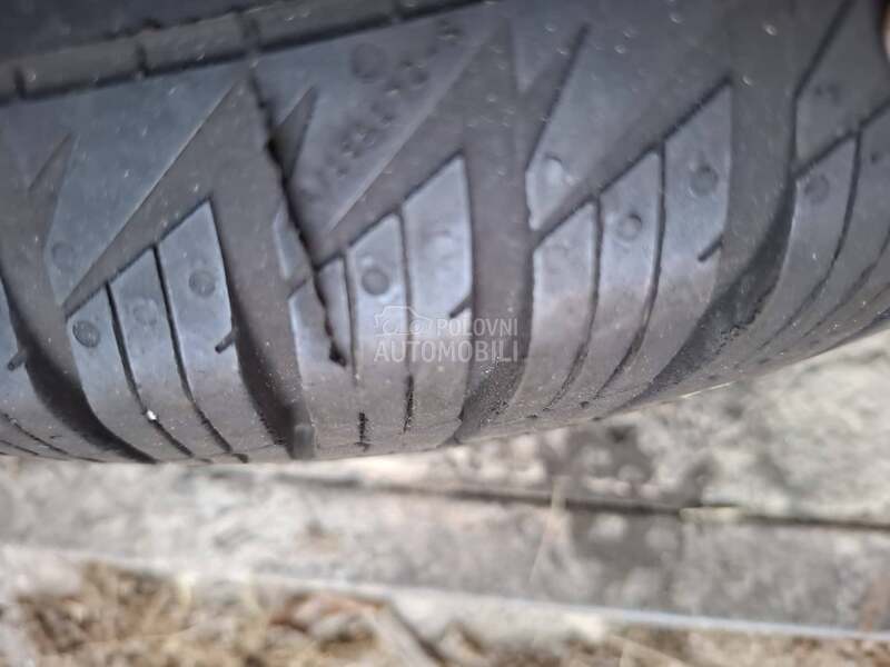 Michelin 215/70 R16 Sve sezone