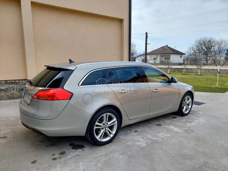 Opel Insignia 