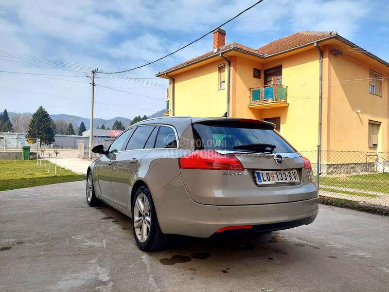 Opel Insignia 