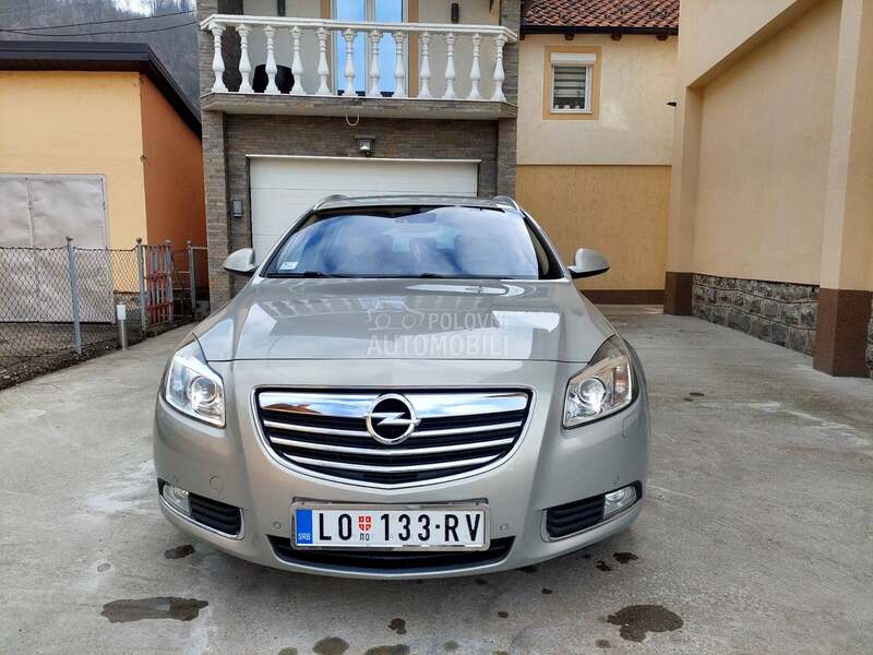 Opel Insignia 
