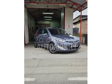 Hyundai i20 1.4 LED o.p.i.s