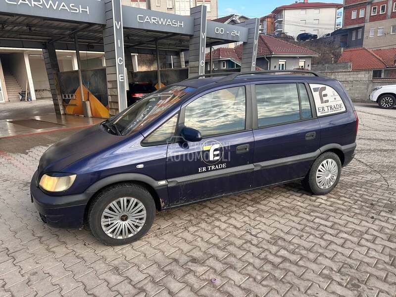 Opel Zafira 