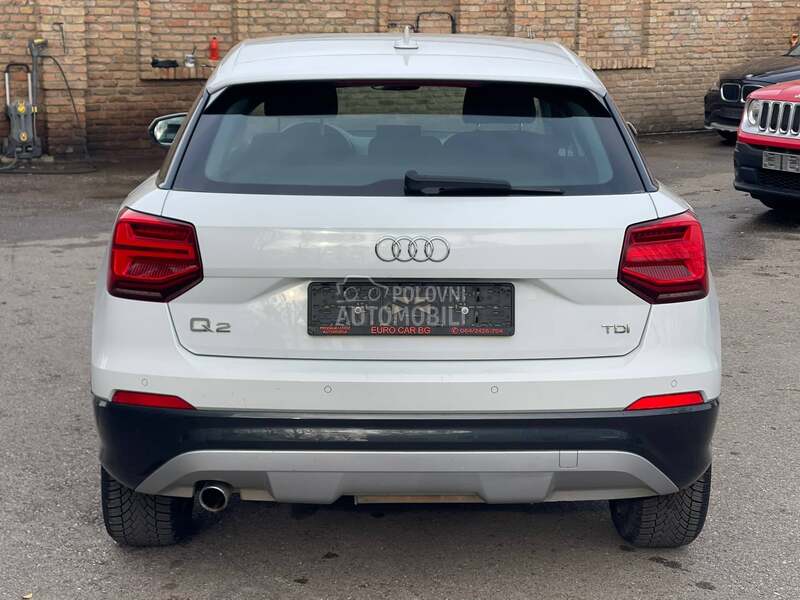 Audi Q2 L E D  N A V I