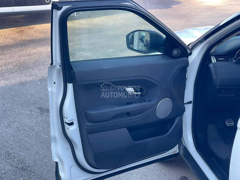 Land Rover Range Rover Evoque R E D