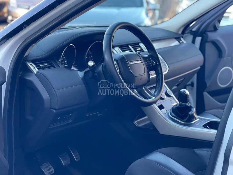 Land Rover Range Rover Evoque R E D