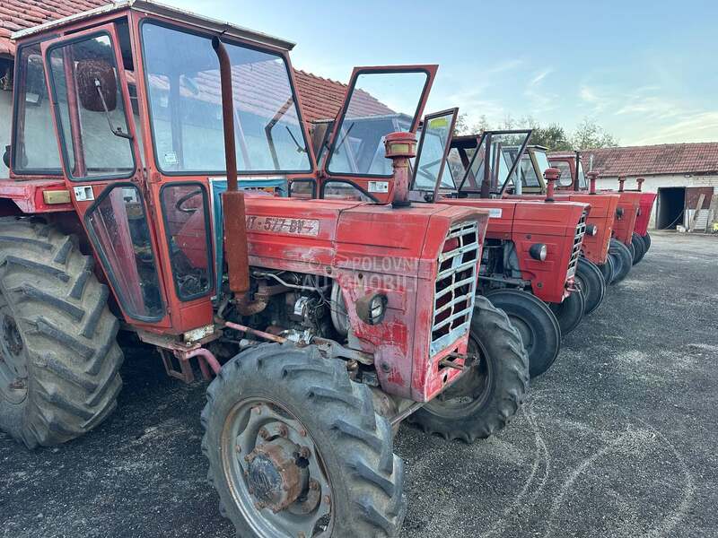 IMT 560 više traktora