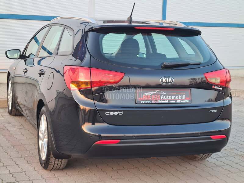 Kia cee`d sw 1.6crdi Champion