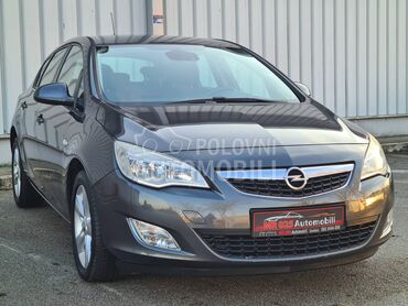 Opel Astra J 1.7cdti ENJOY