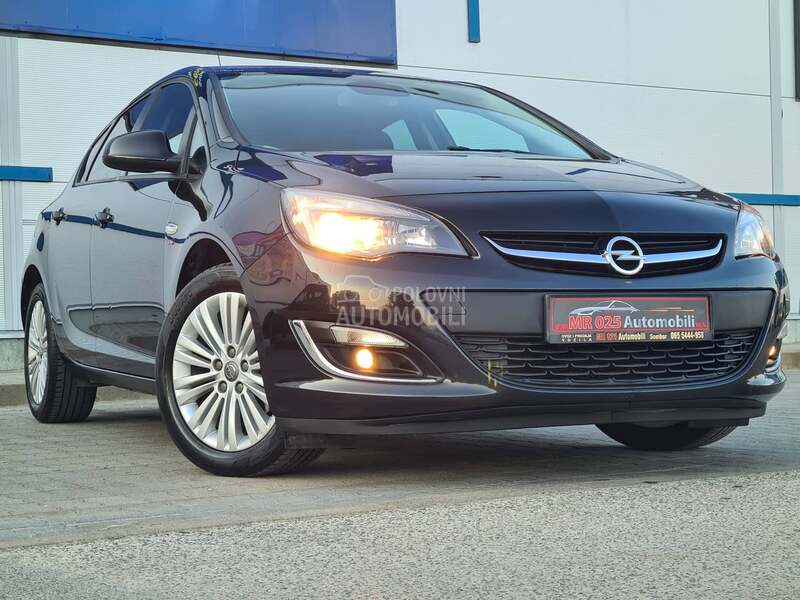 Opel Astra J 1.7cdti ACTIVE
