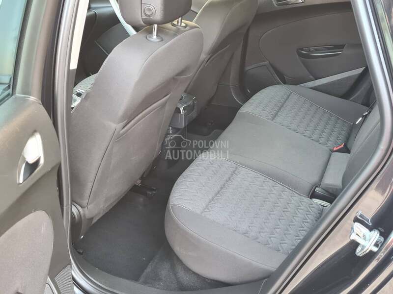 Opel Astra J 1.7cdti ACTIVE