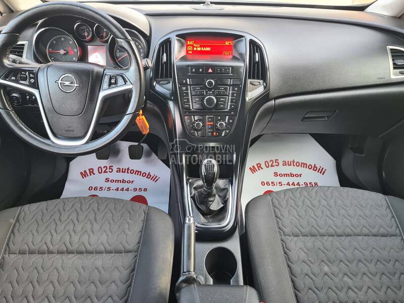 Opel Astra J 1.7cdti ACTIVE