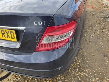 W204 Stop Svetla Dioda za Mercedes Benz C Klasa od 2007. do 2010. god.