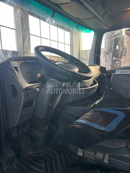 Mercedes Benz Axor 1828