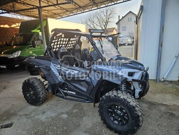 Polaris RZR 1000 XP